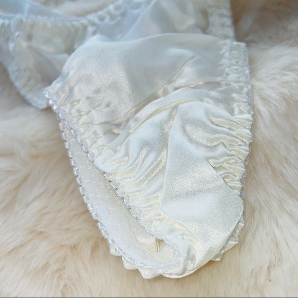 Womens 100% Silk Panties Satin Briefs Cute Low-rise Bikinis Underwear - Picture 5 of 16